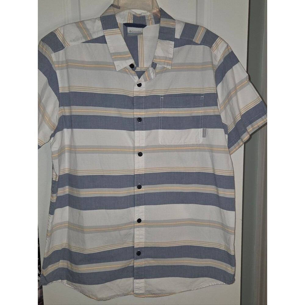 Columbia Men's Short Sleeve Button Down Shirt - Picture 3 of 9